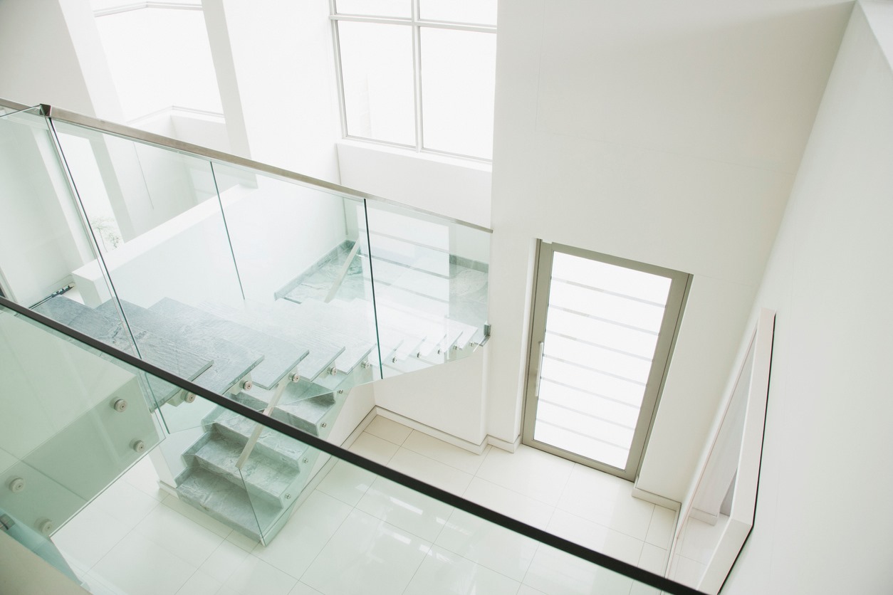 glass stair railings