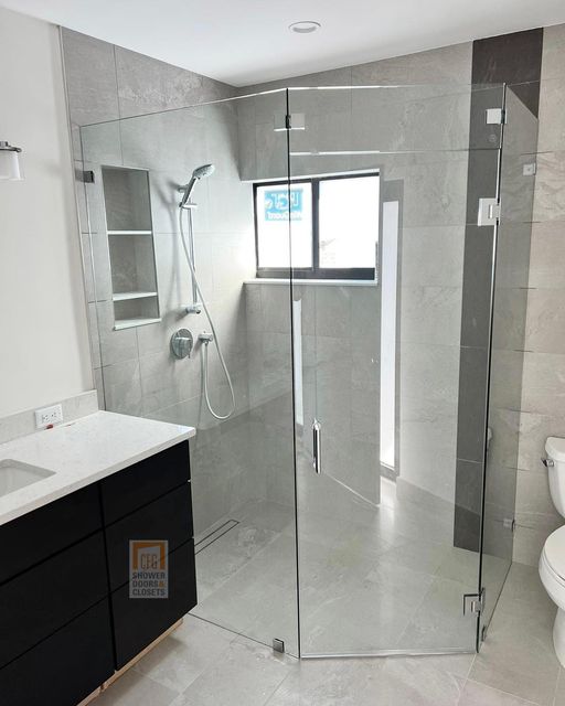 custom glass shower doors